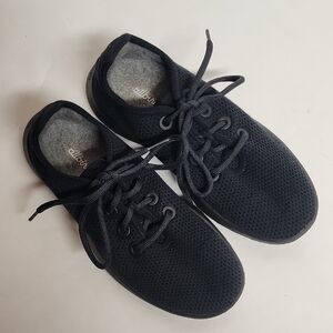 Allbirds Black Charcoal Lace-Up Shoes Size 7 Womens Minimalist Comfortable
